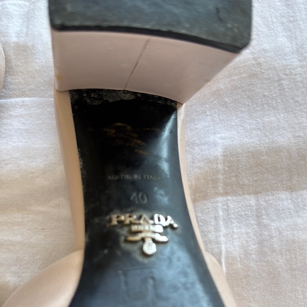 Prada Women's Beige Leather Mules - Picture 6 of 7